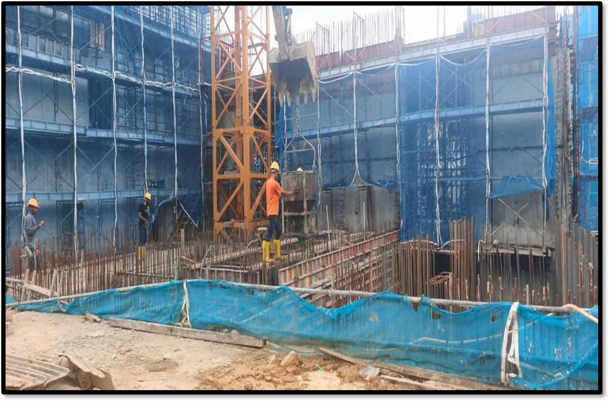 Lift wall concrete casting